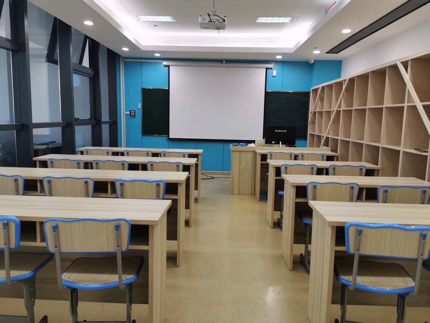 麦职教育校区环境