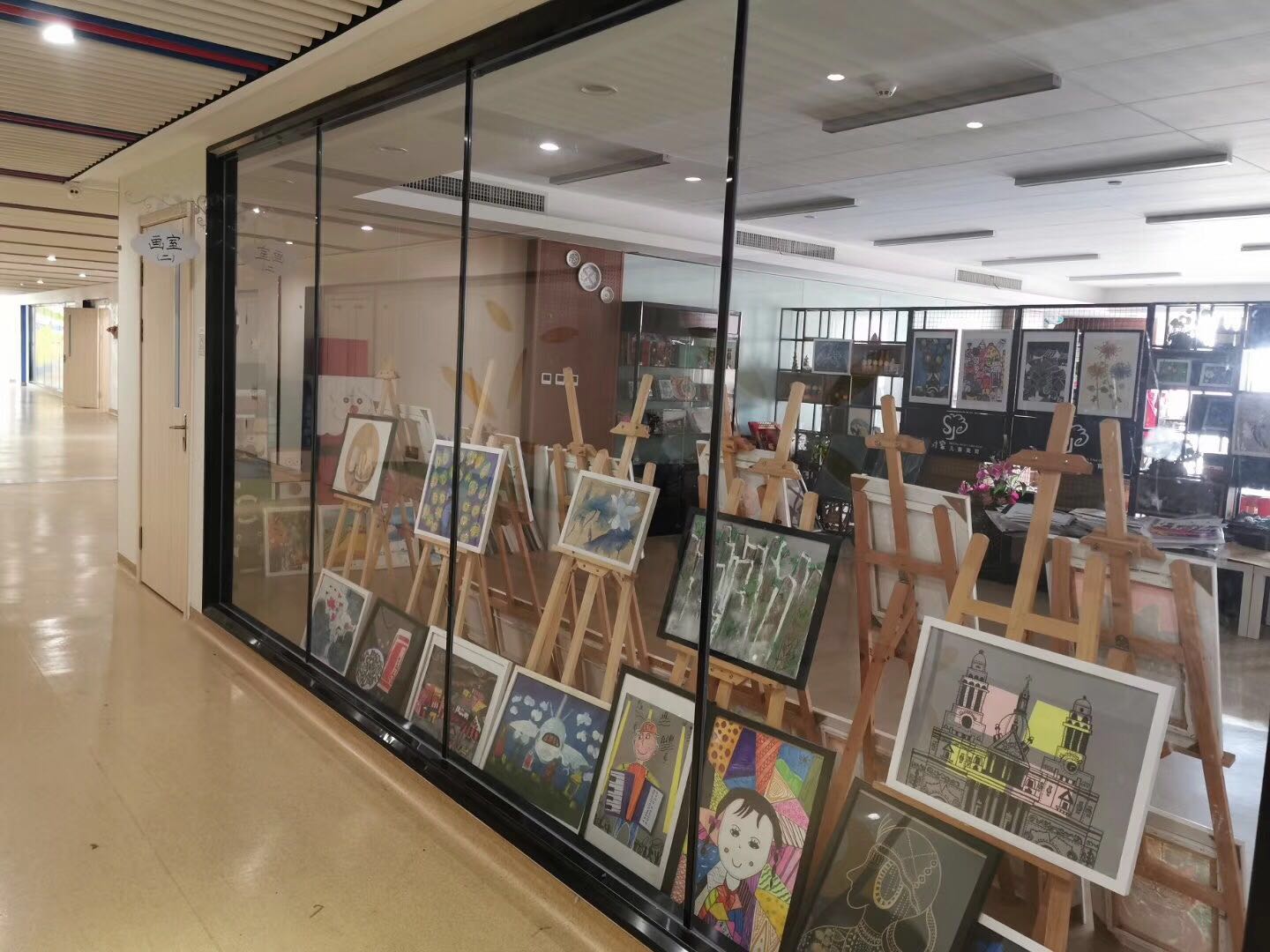 麦职教育校区环境